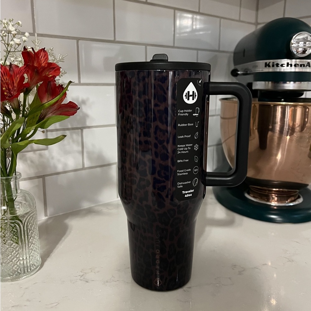HydroJug 40oz Traveler LUXE Leopard Print